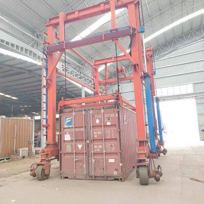 Cranes, Hoists, Container Tilters, Straddle Carriers, and Rubber-tyred Gantry Cranes Are Suitable for 20-foot and 40-foot Containers. photo-4