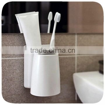 J463 Creative magnetic toothbrush holder