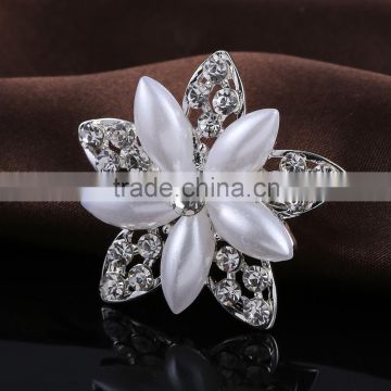 Hot Saling Pearls Metal Brooch,Fashion Designs Bridal Hair Brooch