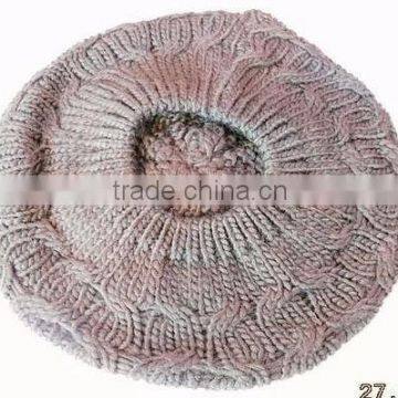 2010 fashion Acrylic knitted beret