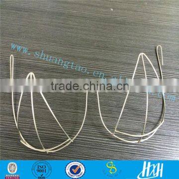 Stainless steel performance bra on the show, fashion show metal bra