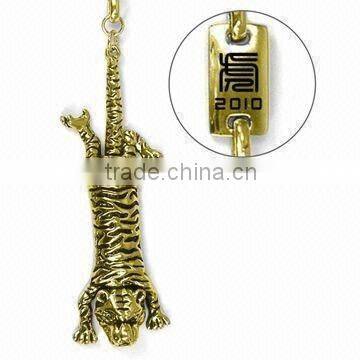 Metal Tiger Keychain, Ideal Gifts for Chinese/Lunar New Year, Made of Pewter Alloy