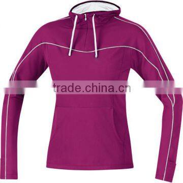 Custom new beautiful and comfortable women running shirt