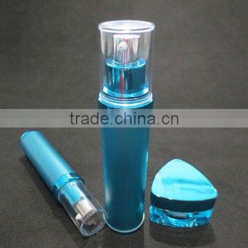 Plastic Cosmetic Packaging, Triangular Acrylic Cream Jar and Round Airless Lotion Bottle