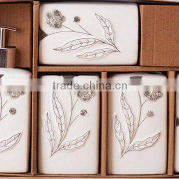 4 pcs ceramic bathroom sets