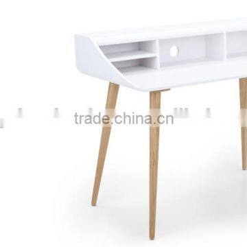 DT- 4085 Modern study Table