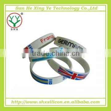 Shenzhen manufacture high quality and latest design special printing silicone bracelet