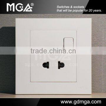 16A 2 pin switched plug socket