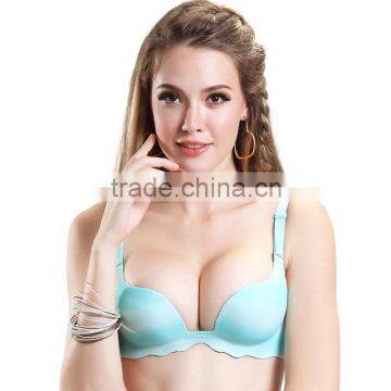 latest fashion cup shape one piece seamless bra