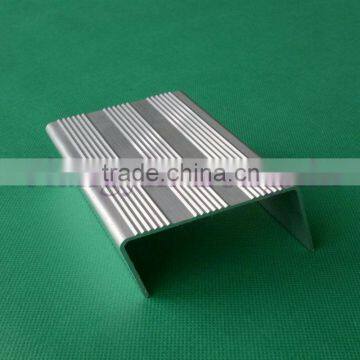 Aluminium profile for ladder