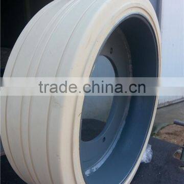 Made in China Mobile High Strength Scissor Work Lift Platform Solid Tire 16x5x12 Without Brake photo-5