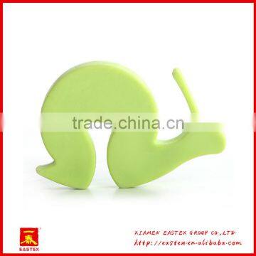 Multifuncional Snails Shape Silica Gel Clip for Pan photo-4