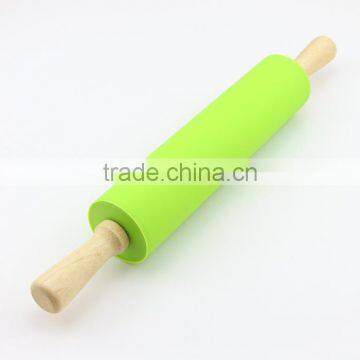 Non-stick Silicone Rolling Pin With Hard Wood Handle photo-4