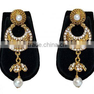 Fashion Neckless With Zaveri Pearls Jewellery Set