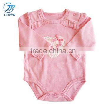 2017 Latest Long Sleeve Baby Girls Clothes Pink Color Baby Jumpsuit With Lace And Bow