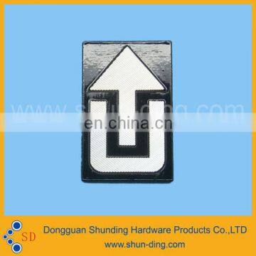 Metallic Arrows Shaped Used Logo Nameplate