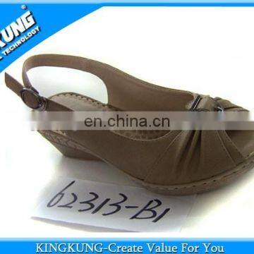 2014 ladies wedge shoes fashionbale shoe upper