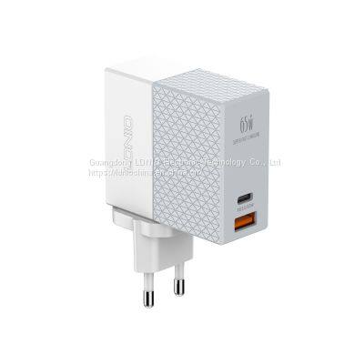 LDNIO 66W Mobile Charger P D (USB-C)  fast charger +  QC3.0 Fast charger US/EU/UK plug