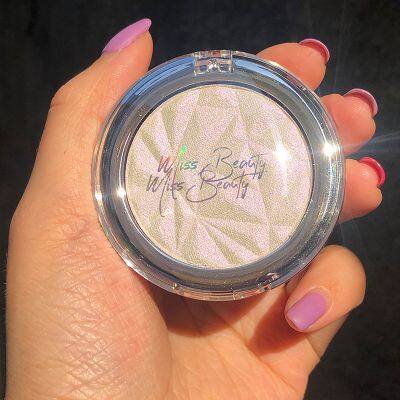MISS BEAUTY Monochrome High-Gloss Compact Powder