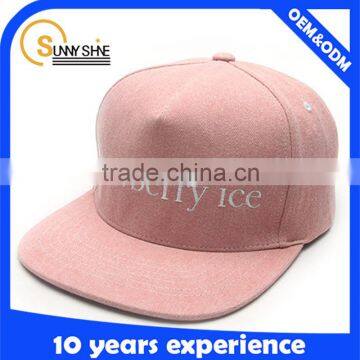 2015 Comfortable flat embroidery pink Snapback Cap supplier