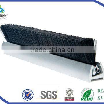 High Tenacity Anti-pinch Aluminum Pedestal Strip Brush in Escalator