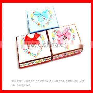 Classic Colorful Fresh Heart Printing Paper Candy Gift Storage Box Wholesale photo-1