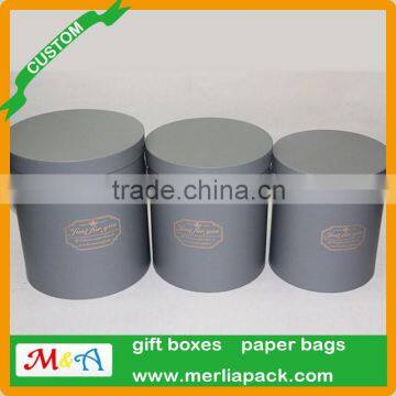 Delicate Cylindrical Wedding Candy Gift Box Wedding Favor Box for Bridal and Baby Shower Round Flower Box photo-2