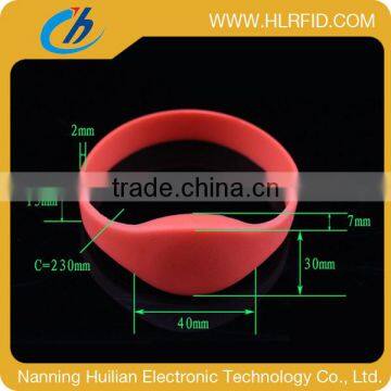 Low frequency 125Khz rfid silicone water park wristband/bracelet tag