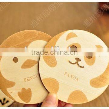 Korean style cheap rounded animal wooden handmade kids table mats