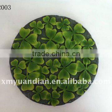 Four Leaf Clover Ancient Fossil Step Stone Border