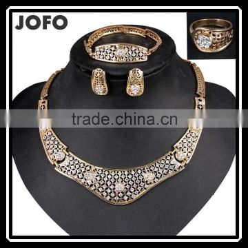 2016 Popular Design 18k Gold Jewellery Dubai Wholesale Jewelry Set Price