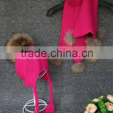 Knitted wool hat and scarf for fashion girls 2016 new design winter hat with real raccoon fur pompoms