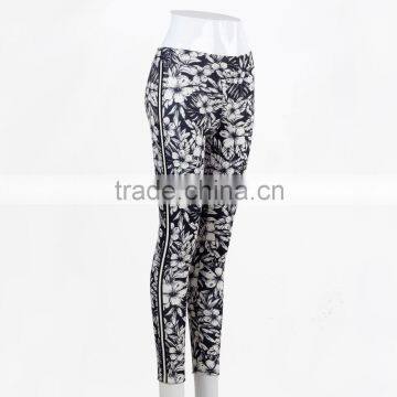F5W30062 Monochrome Floral Printed Leggings Women Sportwear Pants photo-2