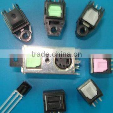 High speed signal transmission data link used in audio equipment