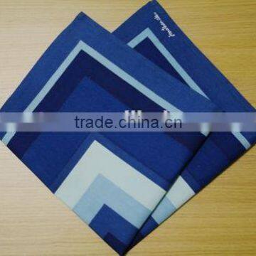 Hot selling Low price folded polyester napkin