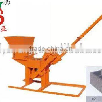 Portable manual earth and cement block making machine