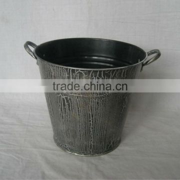 Decorative pattern bucket