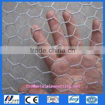 Best quality 1/4",3/4" Cheap Chicken Wire/Rabbit wire Mesh /Galvanized Hexagonal Wire Mesh