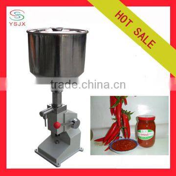 small manual ketchup filling machine