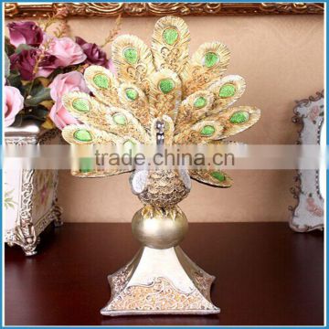 wholesale resin statues, Customized Resin peacock for Christmas gifts