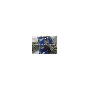 automatic chain forming machine