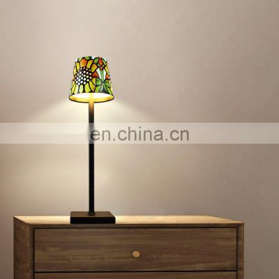 High Quality  Outdoor American Style Table Lamp LED Rechargeable Lamp Restaurant Decorative Table Lamp