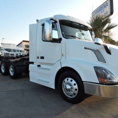 OE Member 20835985 Headlamp-L With LED Bulbs Truck Aftermarket Headlight American Truck Body Parts 20496654 For VOLVO VNL VN