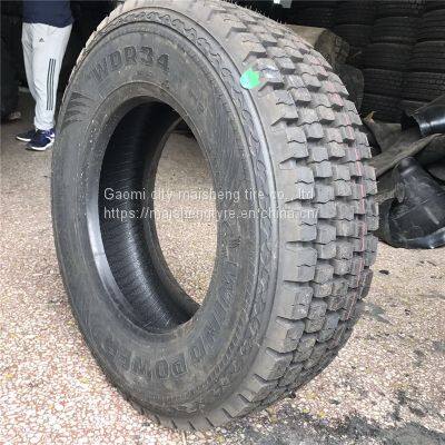 Донфенг Дабл Стар 11R18 12.5R20 12.5R20 шины для бронетранспортера Донфенг модели 2082 EQ2102