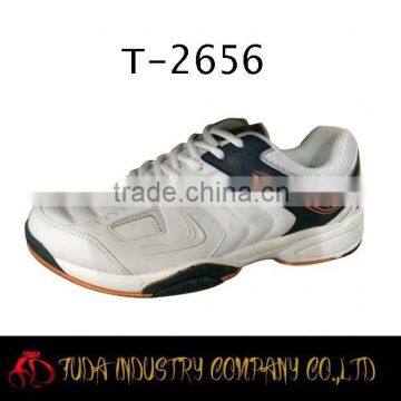 new design and popular tennis shoes