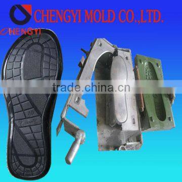 Injection Shoe TPU&PU Sole Mould machine