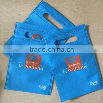 Die-cut handle Non Woven Bag