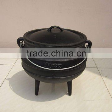 size 4 South African traditional cast iron black three legged potjie pot