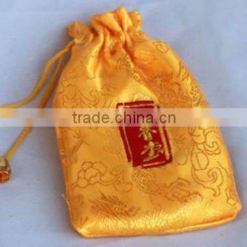 2014 100% polyester sunglasses drawstring bag making sample for free