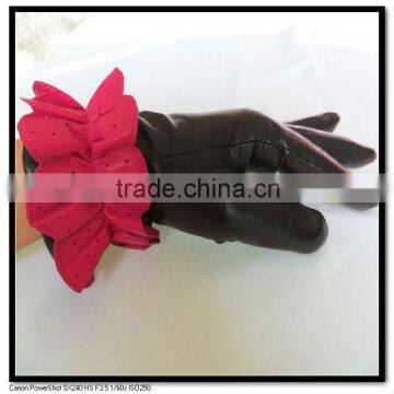 New lady sheepskin fashion gloves five to finger in china